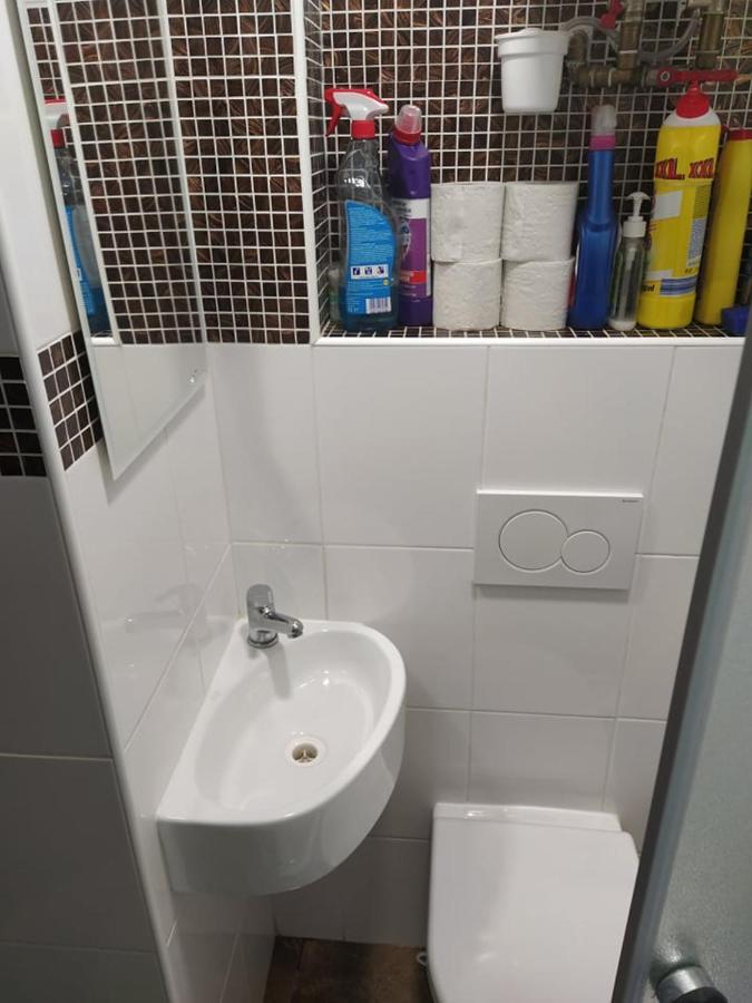 Studio12 Bratislava Buitenkant foto